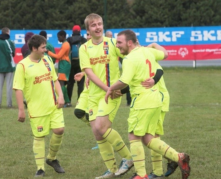 8ème tournoi national de football à 7-SKF Meet The World